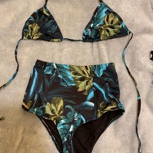 American apparel bathing suit size small